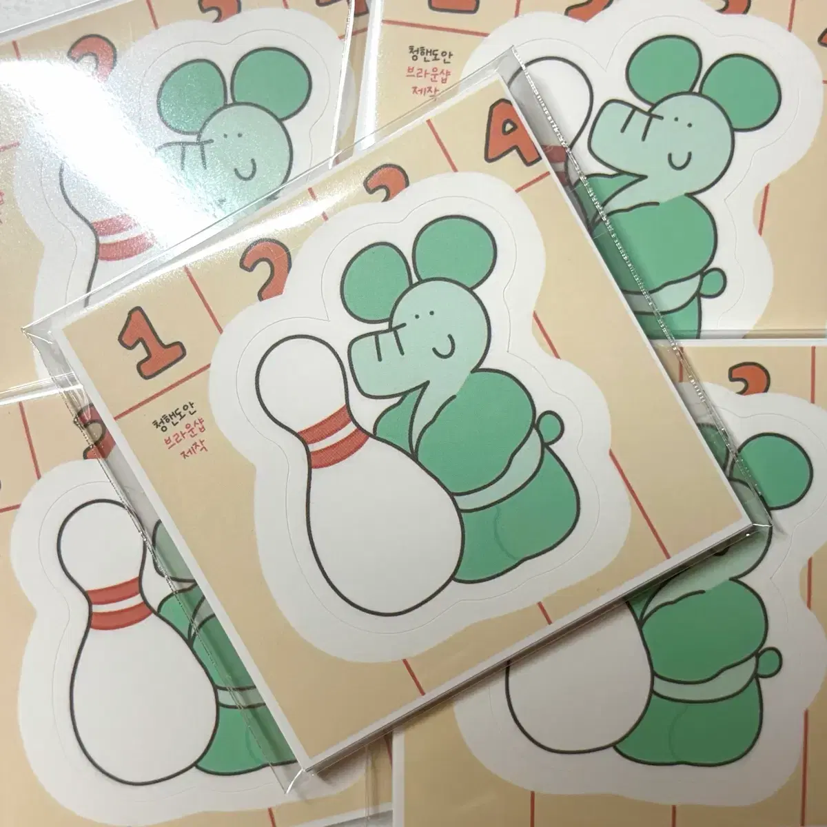 thumbnail-0